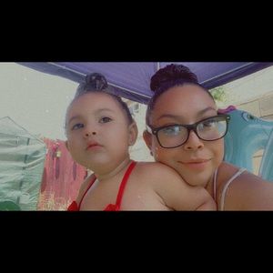 Meet your Posher, Julitza